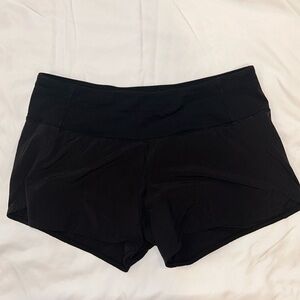 Black Lululemon Speed Up short 4” Size 6 Very Good Condition